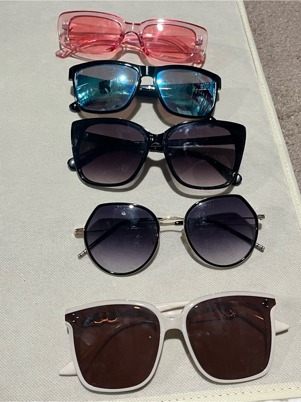 Lot of 5 Fashion Sunglasses